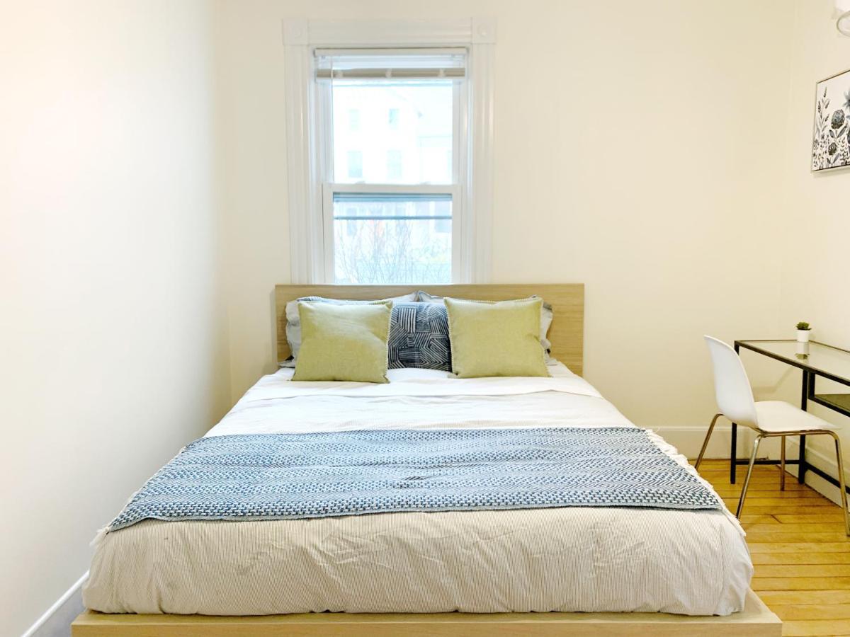 4 Bedroom Condo At Harvard Square And Harvard University Кембридж Екстер'єр фото