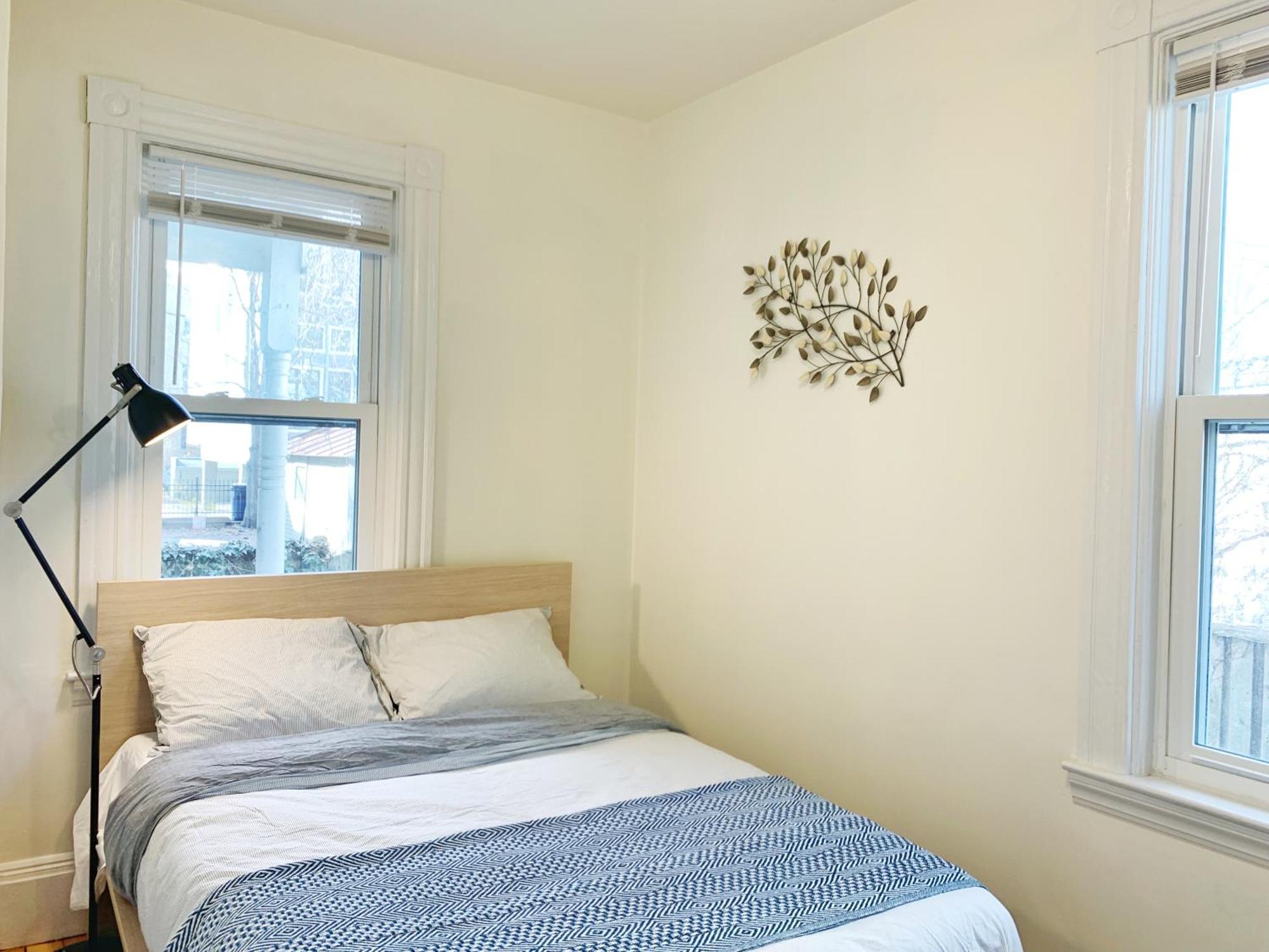 4 Bedroom Condo At Harvard Square And Harvard University Кембридж Екстер'єр фото